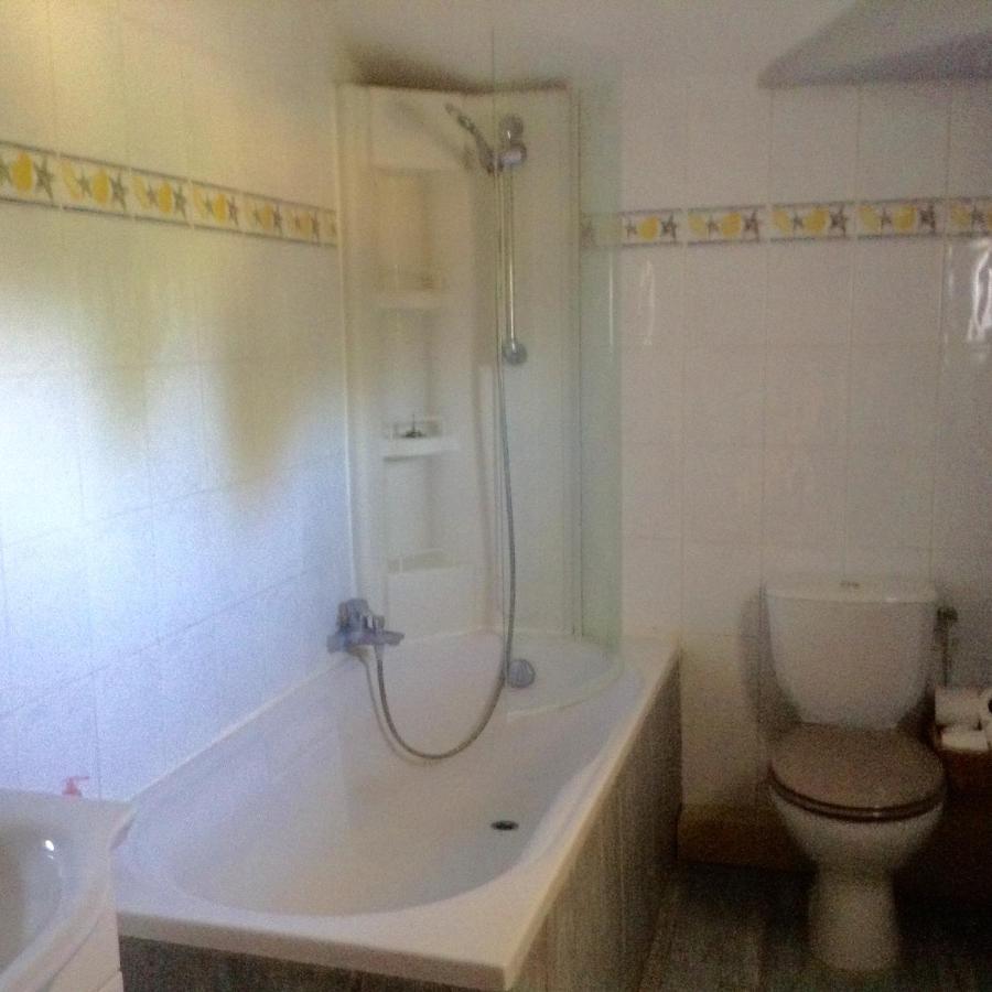Homestay Arrabella Availles-Limouzine Exterior photo